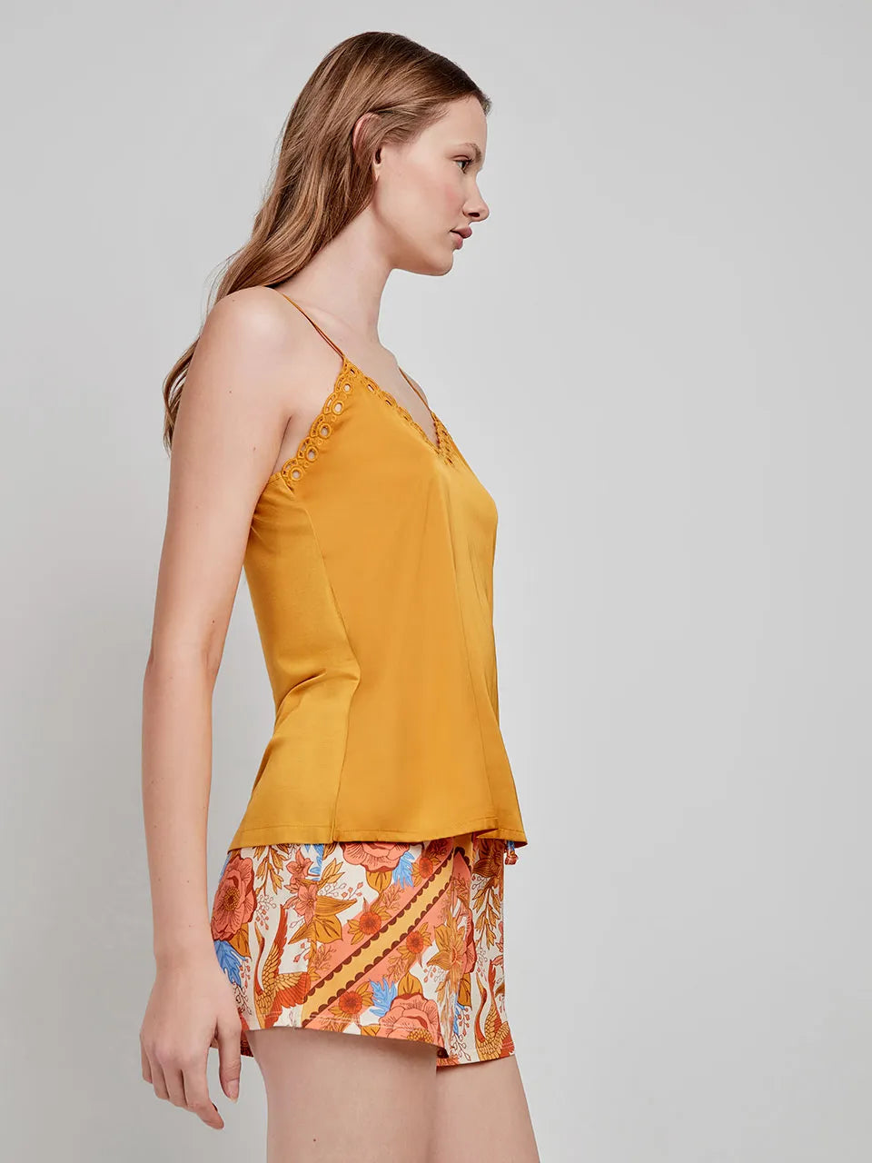 #Color_AMARILLO