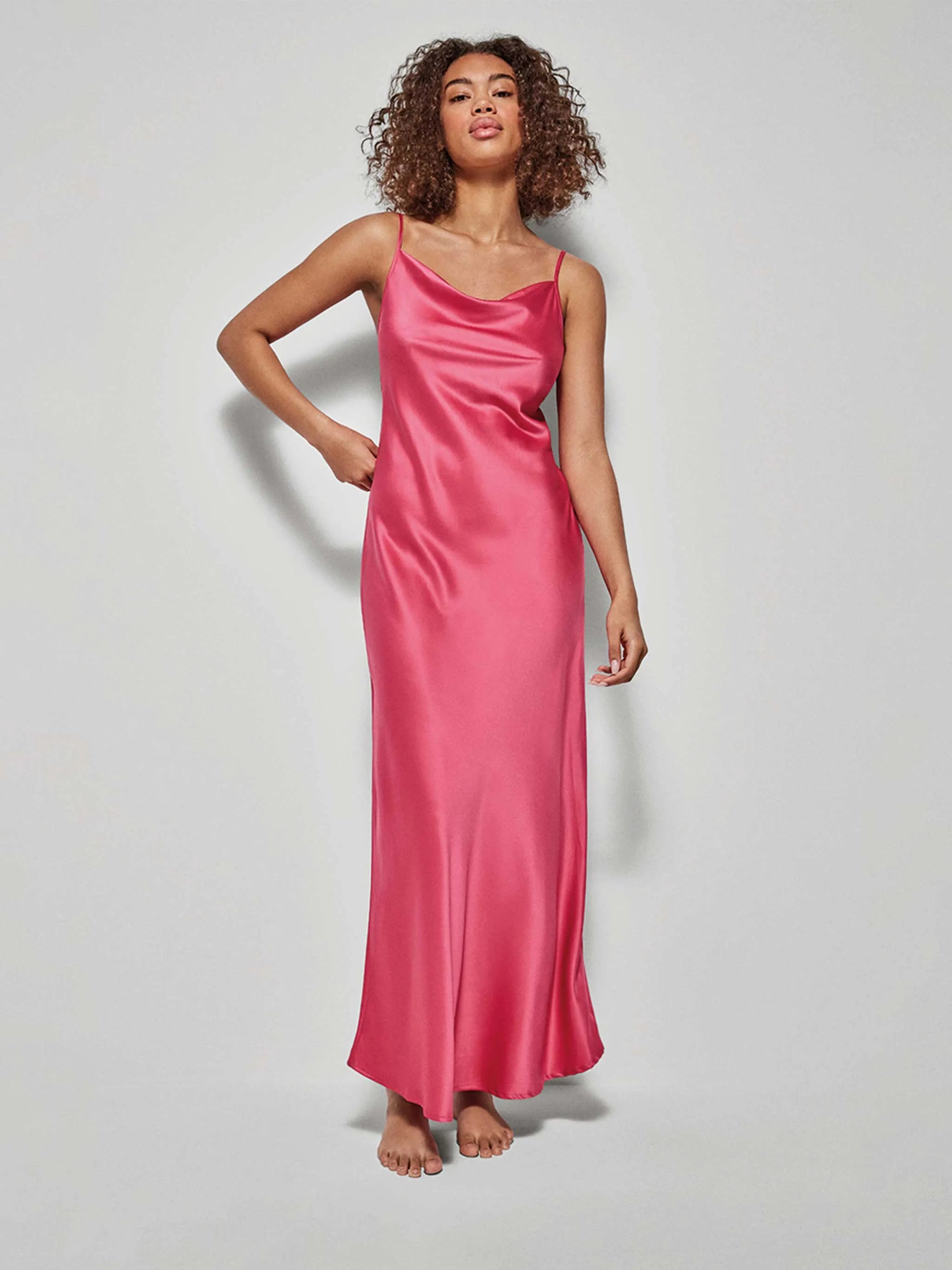 #Color_FUCSIA