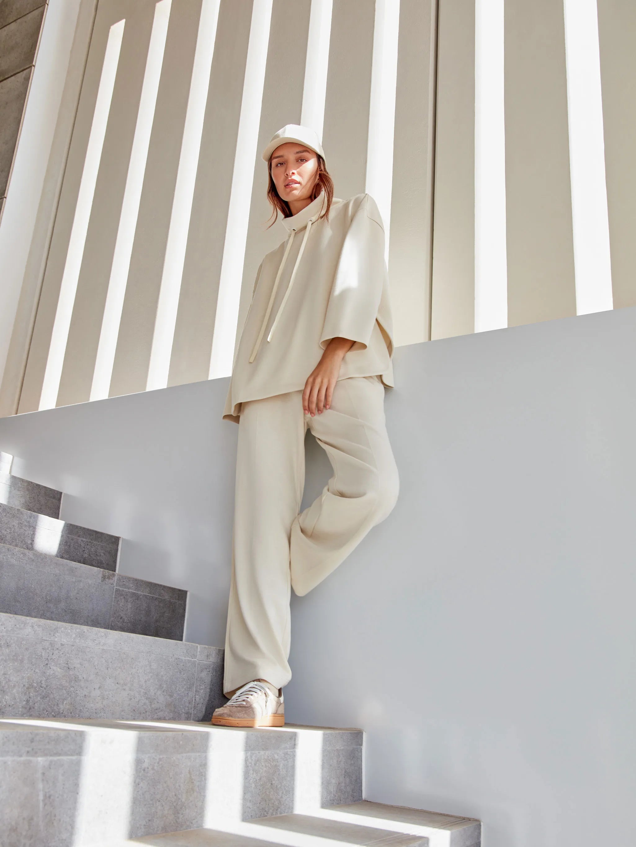 #Color_BEIGE