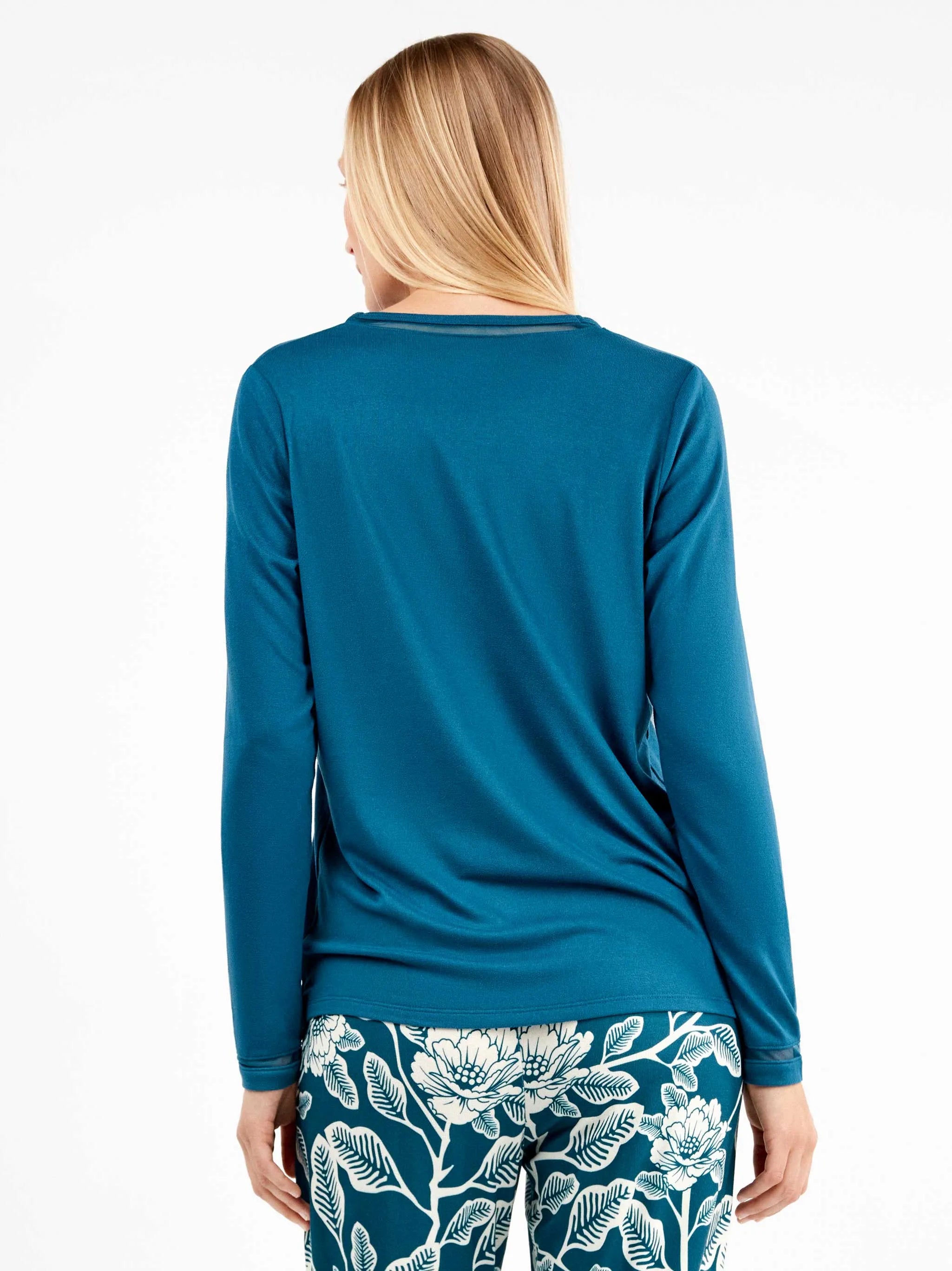 Couleur #PETROLEAN_BLUE