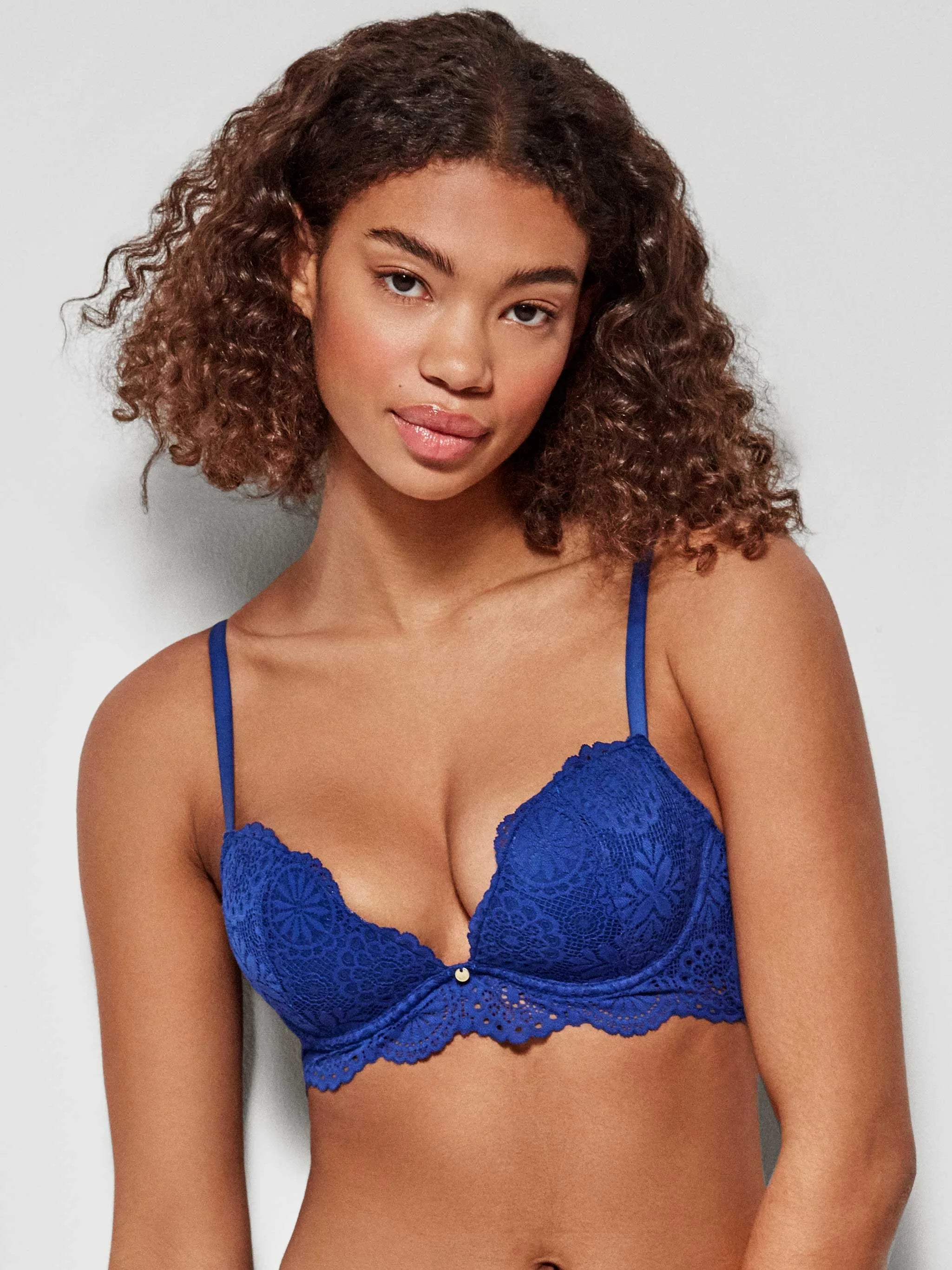 #Couleur bleu marine
