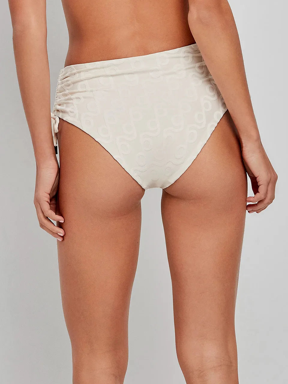 #Cor_BEIGE