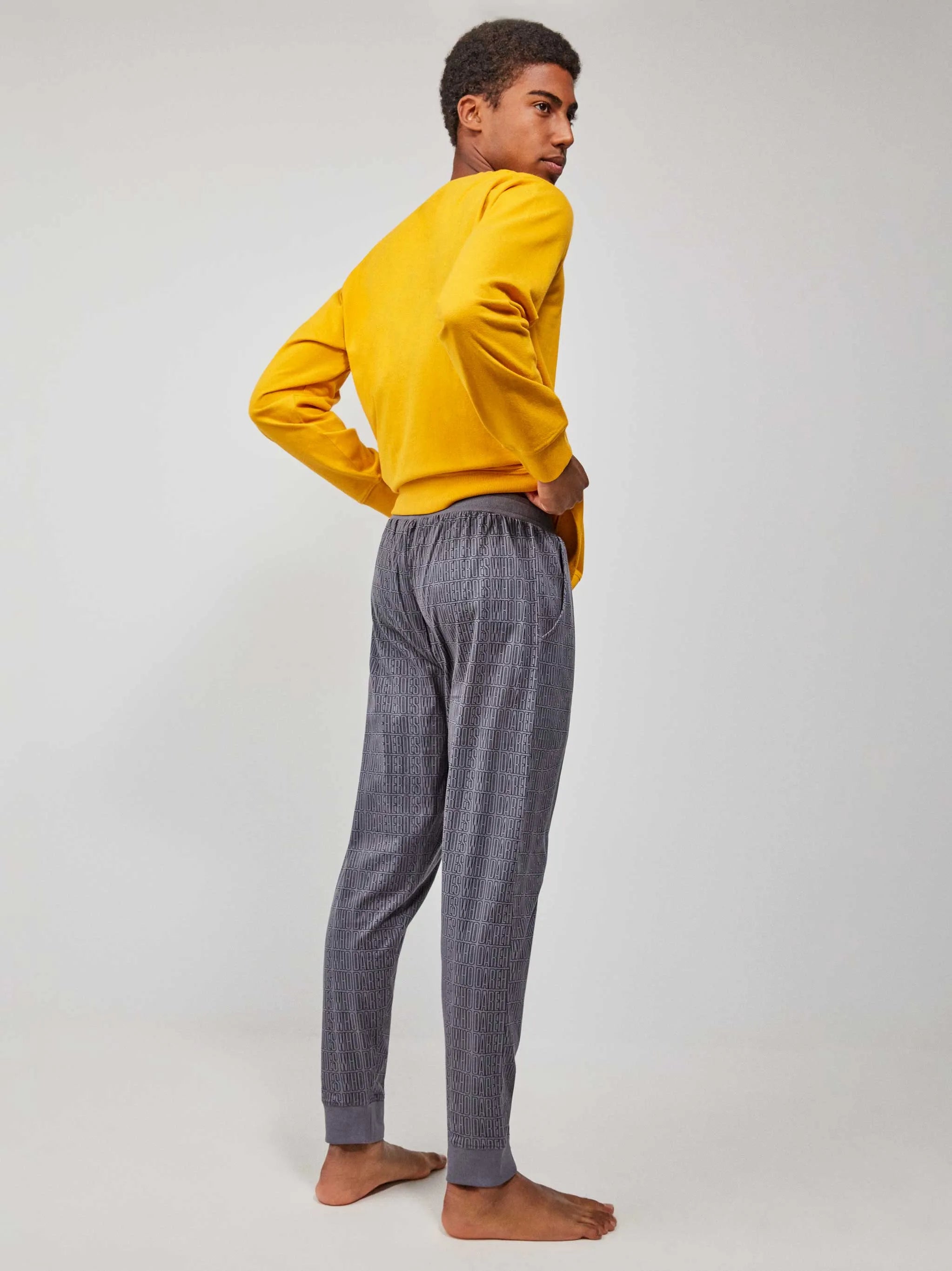 #Color_MUSTARD