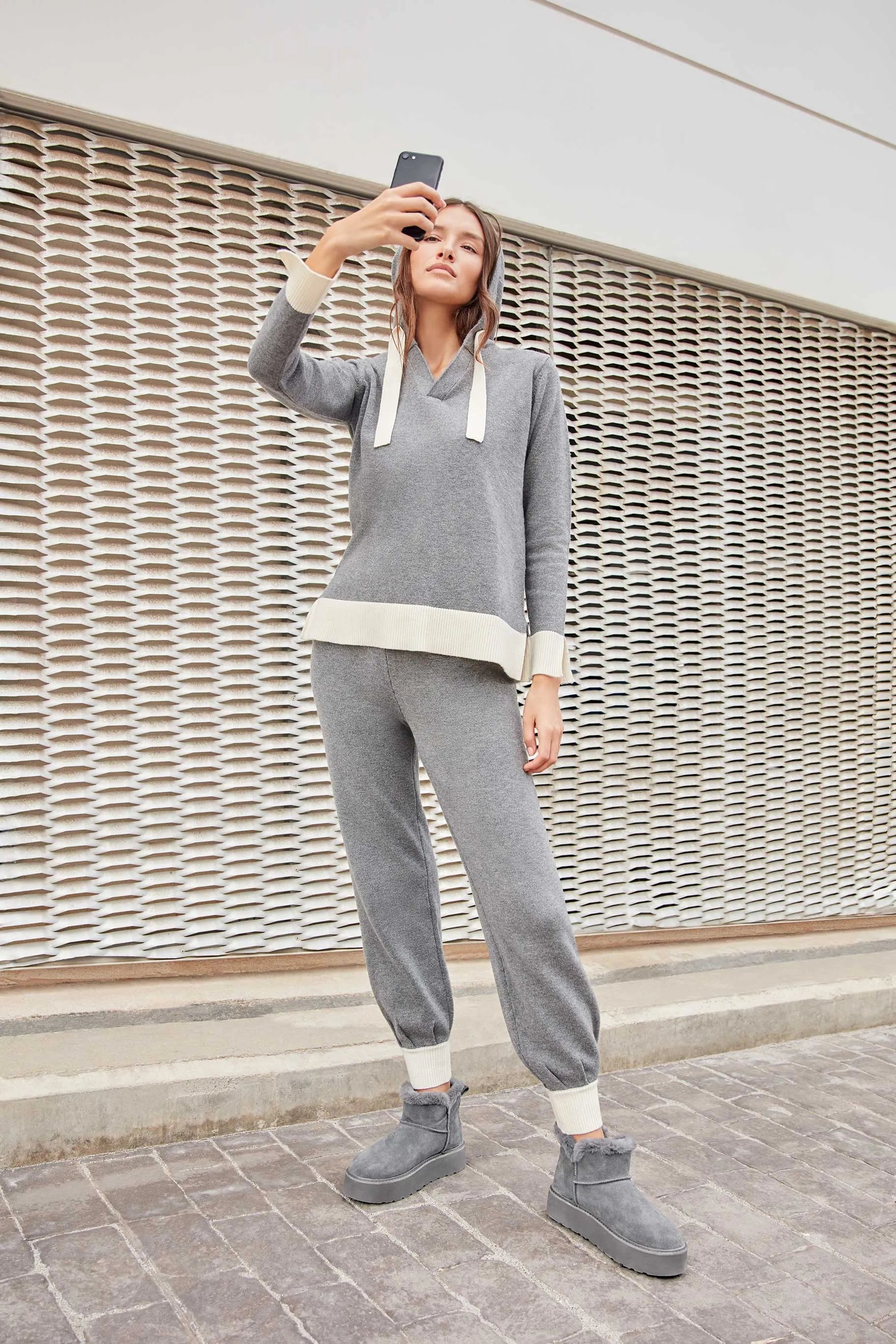 #Cor_GRIS VIGORÉ