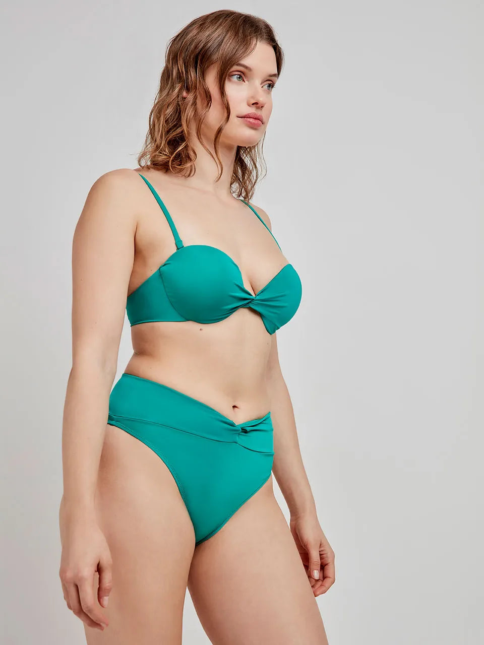 #Color_GREEN